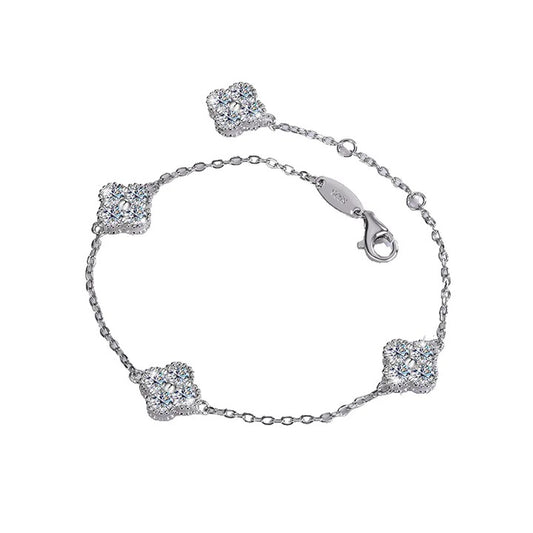 Moissanite Diamond Lucky Clover bracelet
